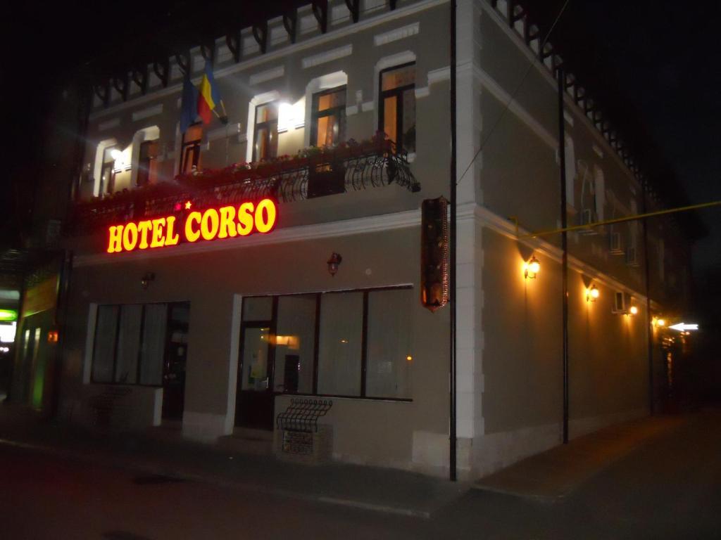 Hotel Corso Buzău Eksteriør billede